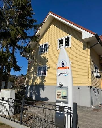 Haus Stoertebeker Appartements - Hotel Garni, Seebad 卢布明 外观 照片