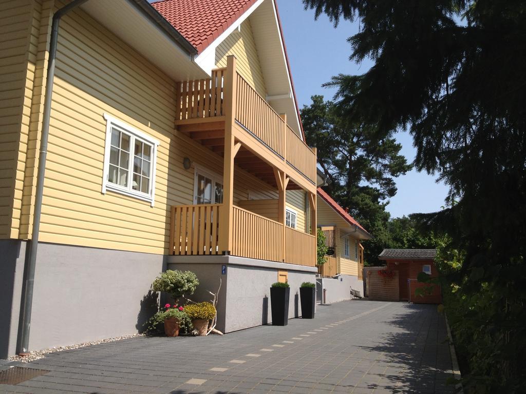 Haus Stoertebeker Appartements - Hotel Garni, Seebad 卢布明 外观 照片