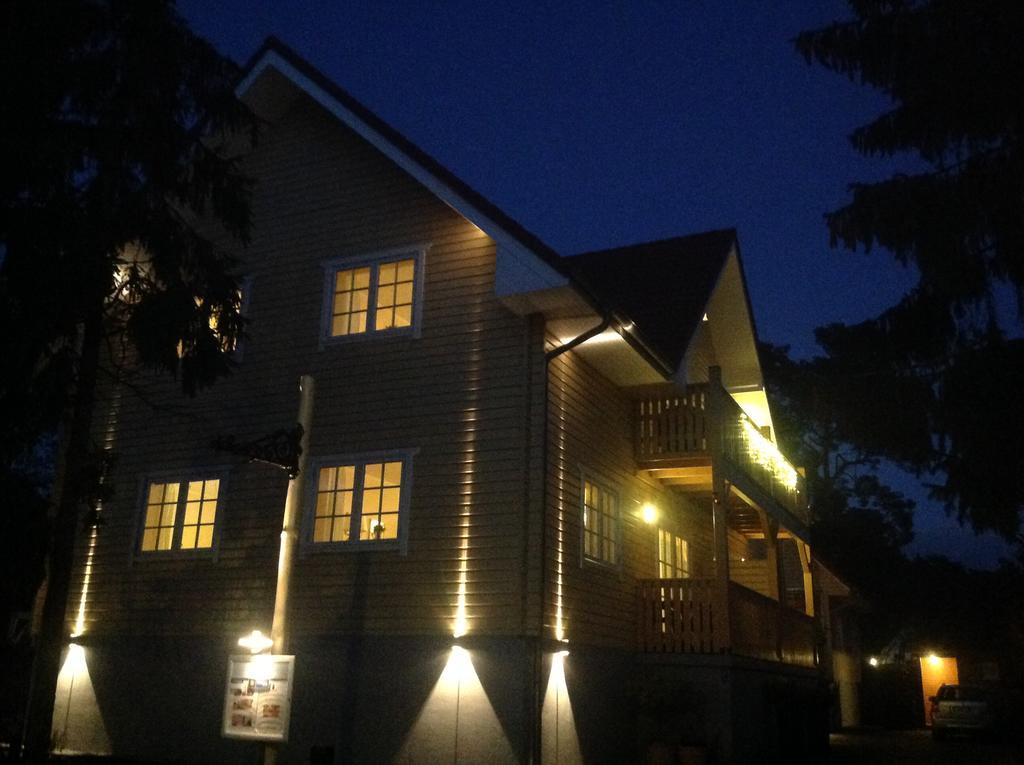 Haus Stoertebeker Appartements - Hotel Garni, Seebad 卢布明 外观 照片