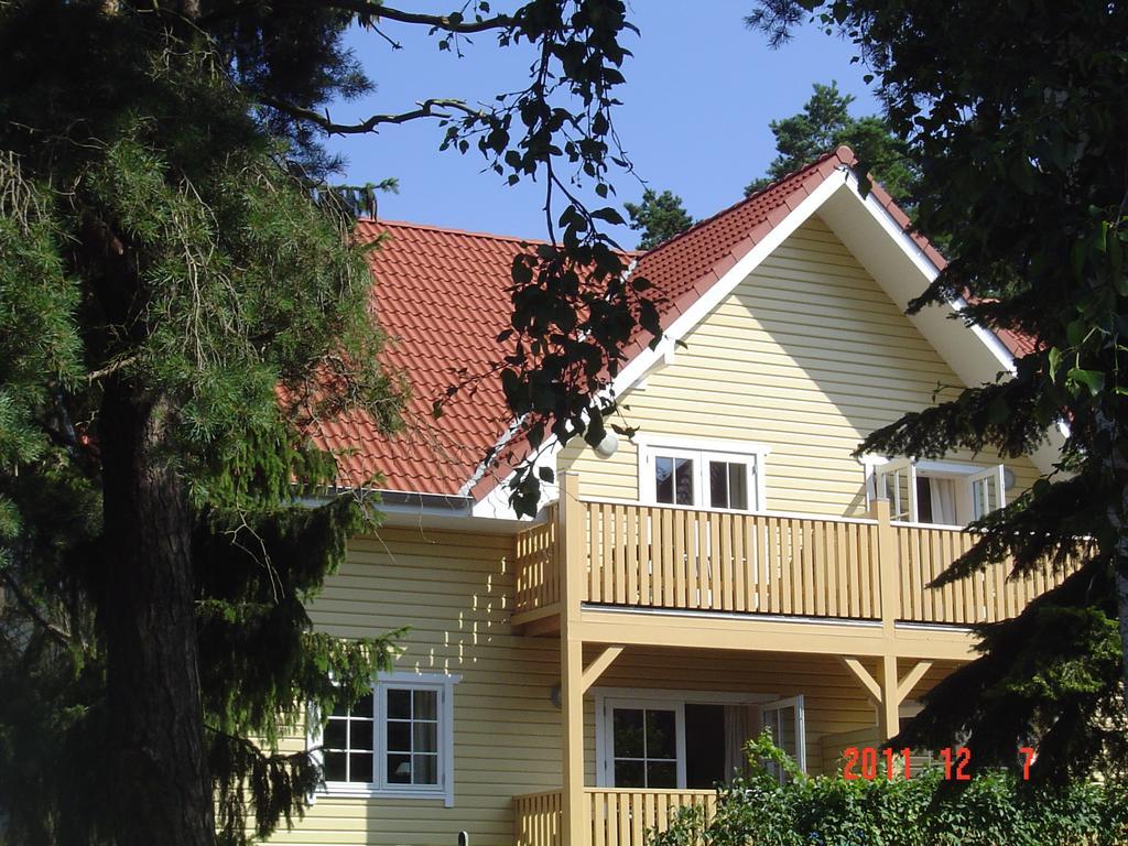 Haus Stoertebeker Appartements - Hotel Garni, Seebad 卢布明 外观 照片