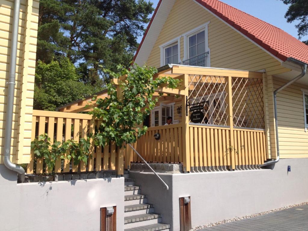 Haus Stoertebeker Appartements - Hotel Garni, Seebad 卢布明 外观 照片