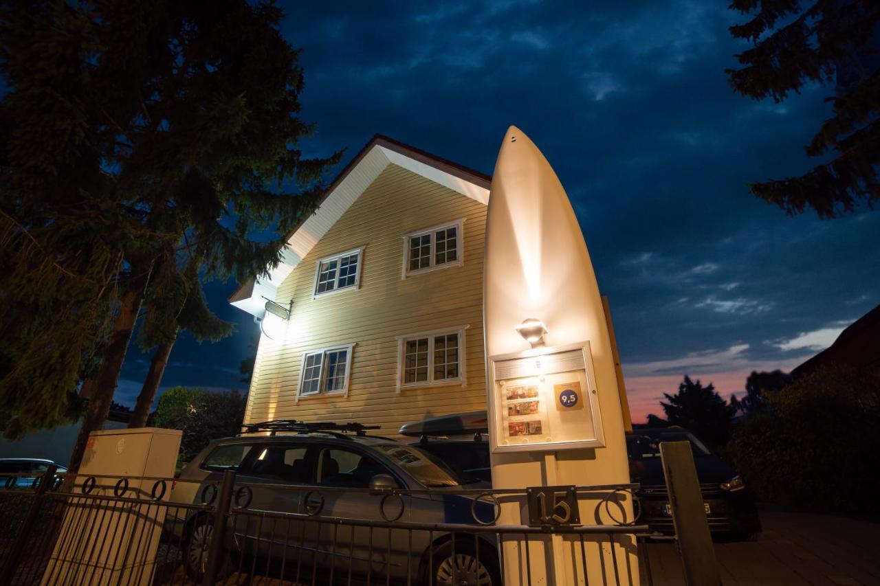 Haus Stoertebeker Appartements - Hotel Garni, Seebad 卢布明 外观 照片