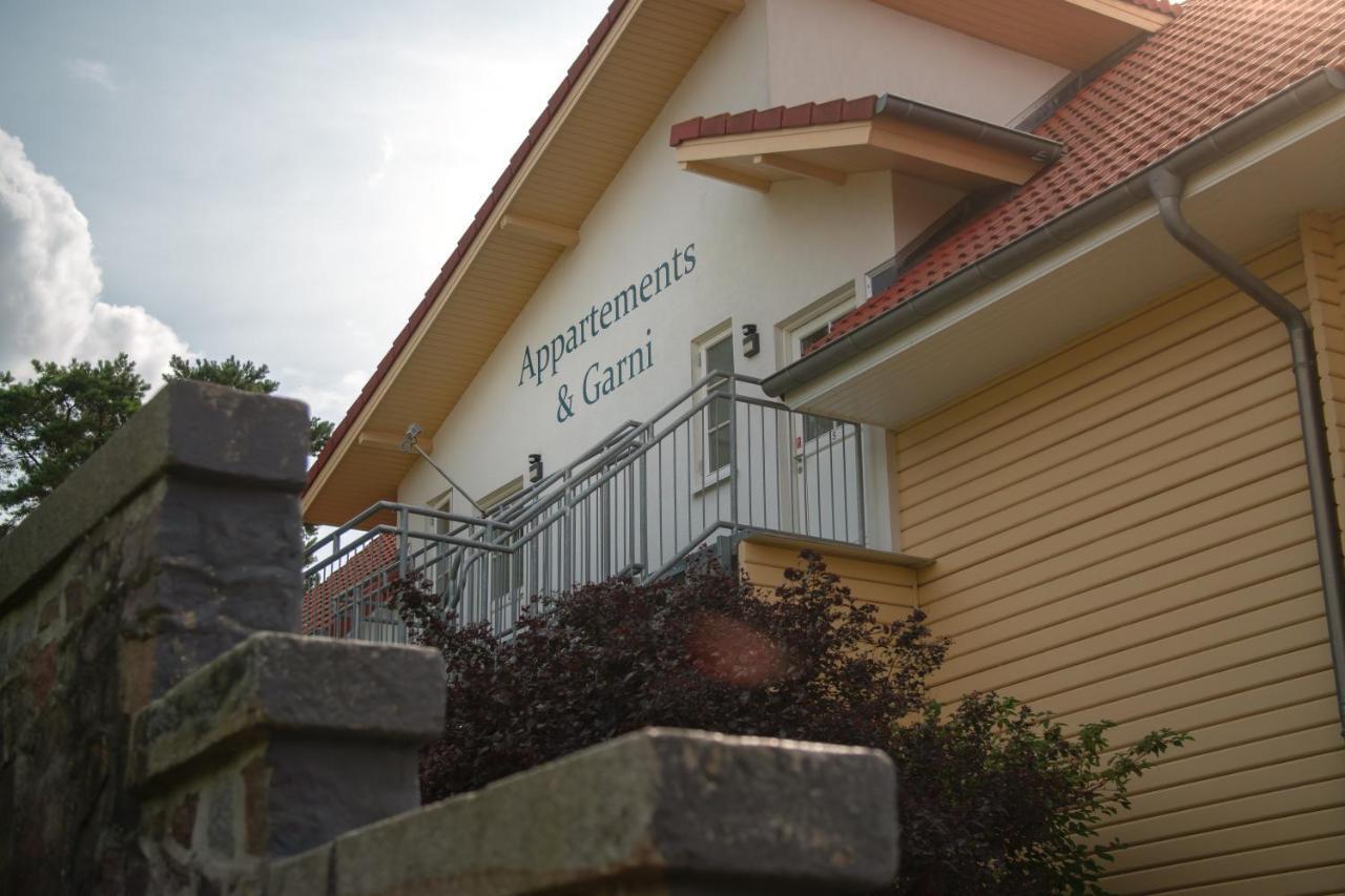 Haus Stoertebeker Appartements - Hotel Garni, Seebad 卢布明 外观 照片